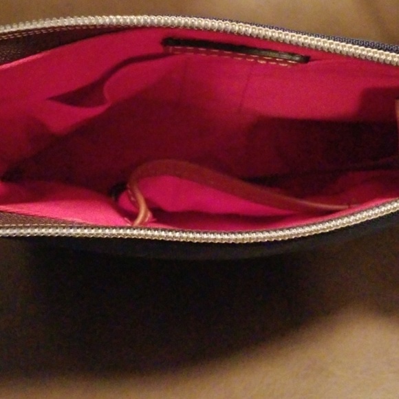 Crossbody Handbag - Picture 4 of 4